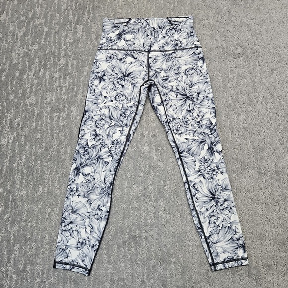 lululemon athletica Pants - Lululemon Womens Train Times 7/8 Light Garden Floral Legging‎ Pants size 8